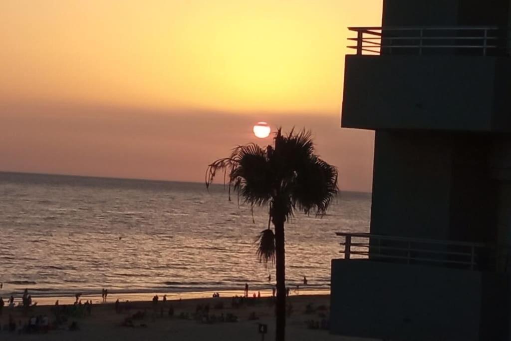 Appartement Cadiz Paseo Maritimo Playa Victoria Frontal Mar Extérieur photo